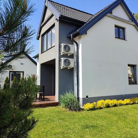 SOWI KĄT domki i apartamenty Mikołajki Exteriör bild