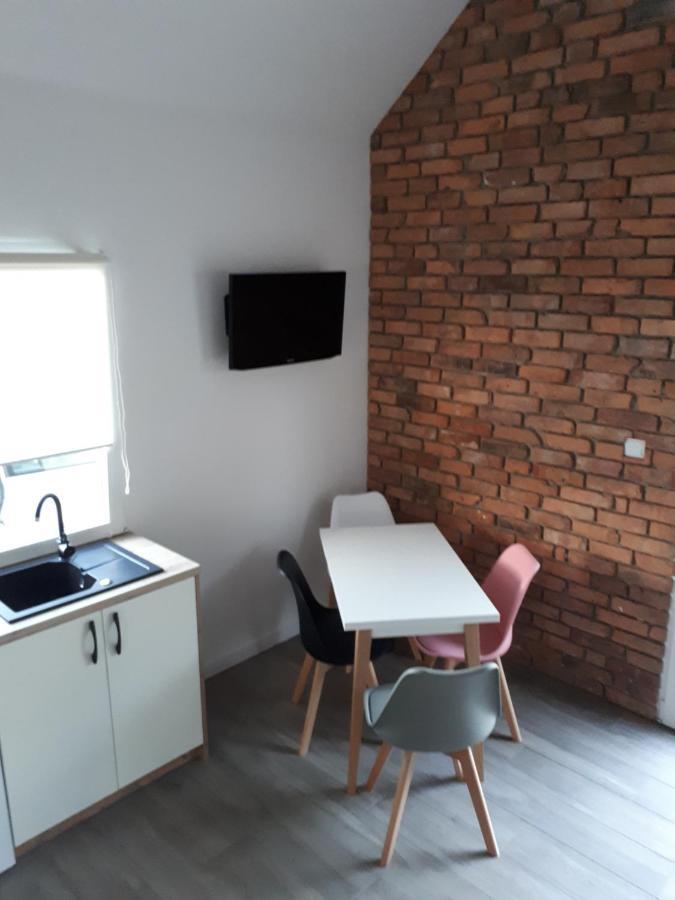 SOWI KĄT domki i apartamenty Mikołajki Exteriör bild
