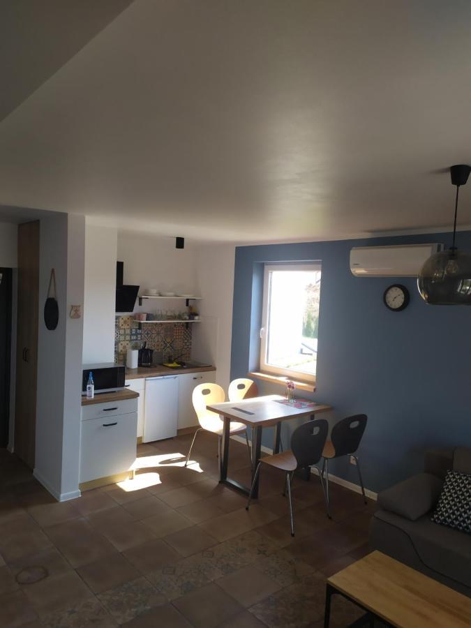 SOWI KĄT domki i apartamenty Mikołajki Exteriör bild