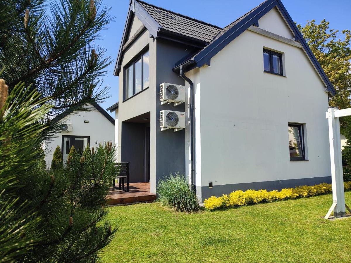 SOWI KĄT domki i apartamenty Mikołajki Exteriör bild