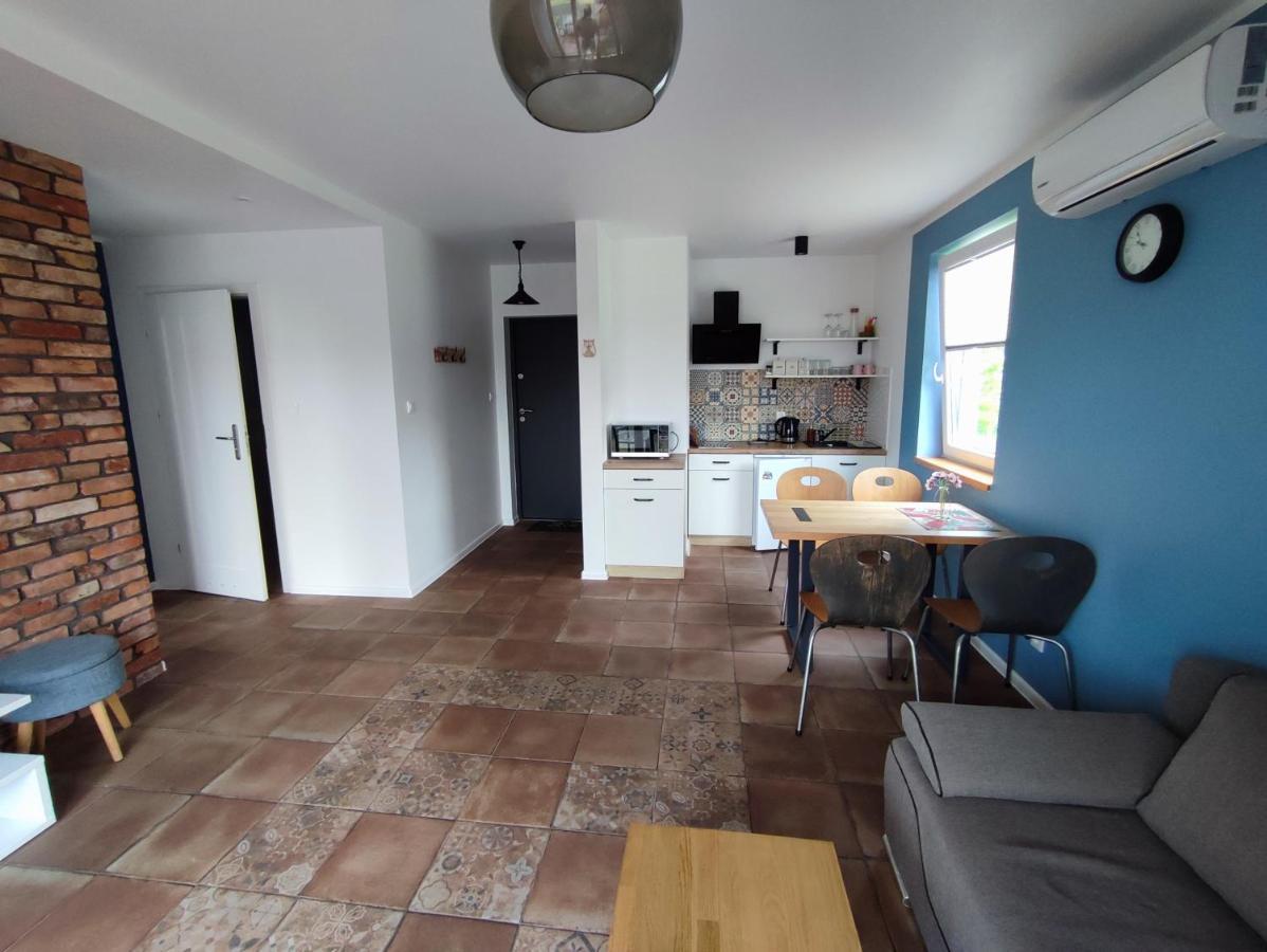 SOWI KĄT domki i apartamenty Mikołajki Exteriör bild